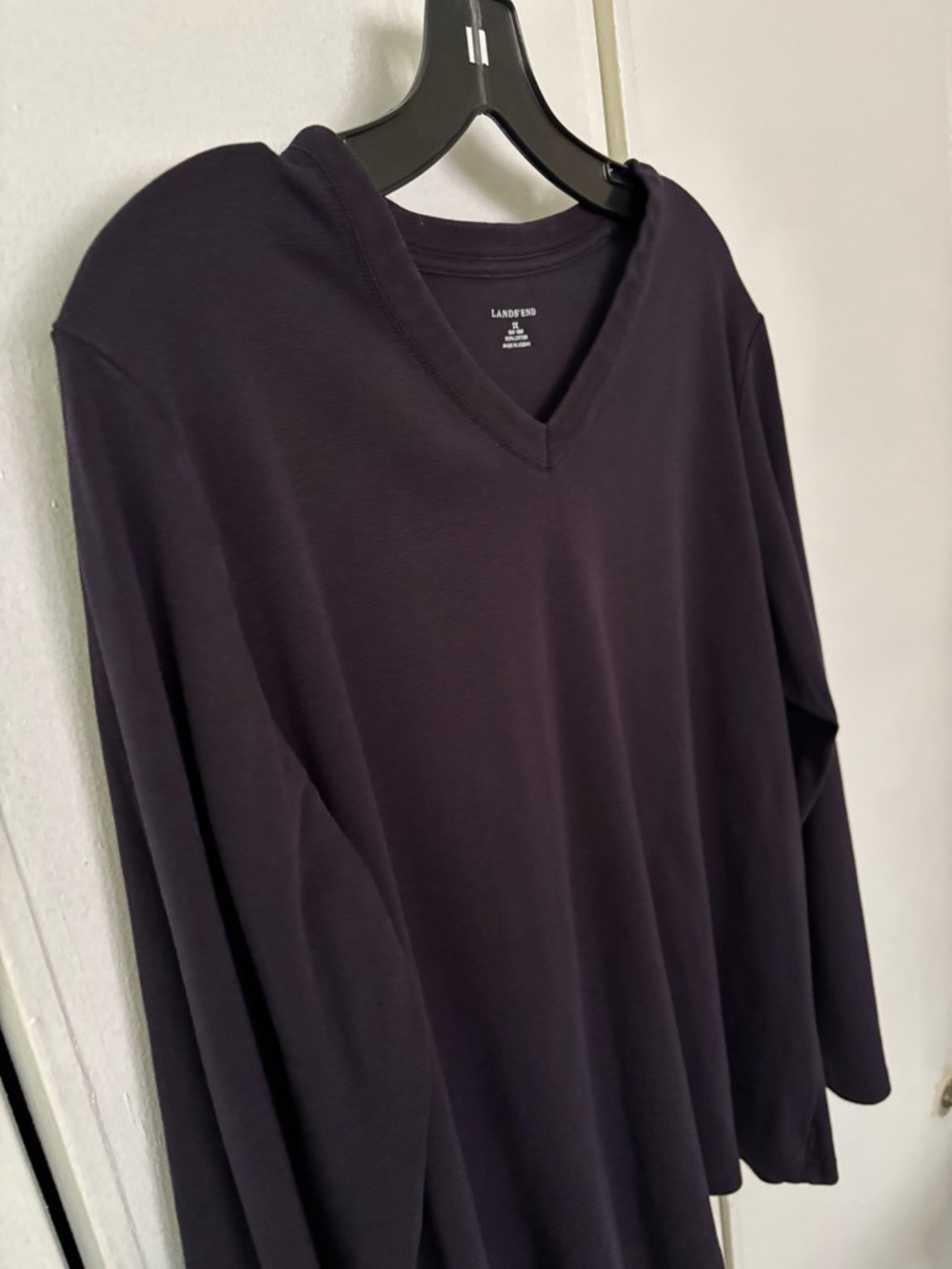Lands' End V-Neck Long Sleeve Top in Deep Plum